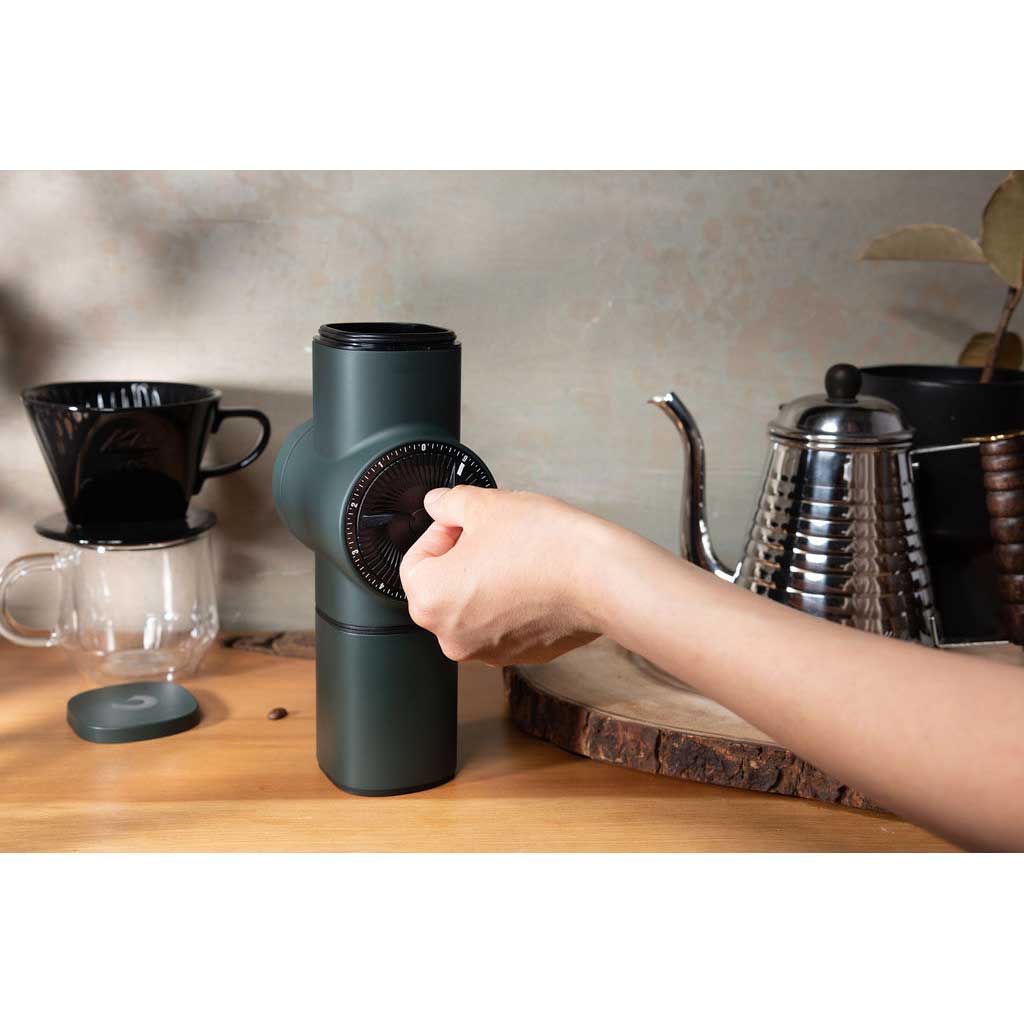 Pietro Pro Brewing Manual Coffee Grinder (Pink)